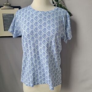 Lake Pima Crew Short Sleeve Medallion Motif Top Blue White M